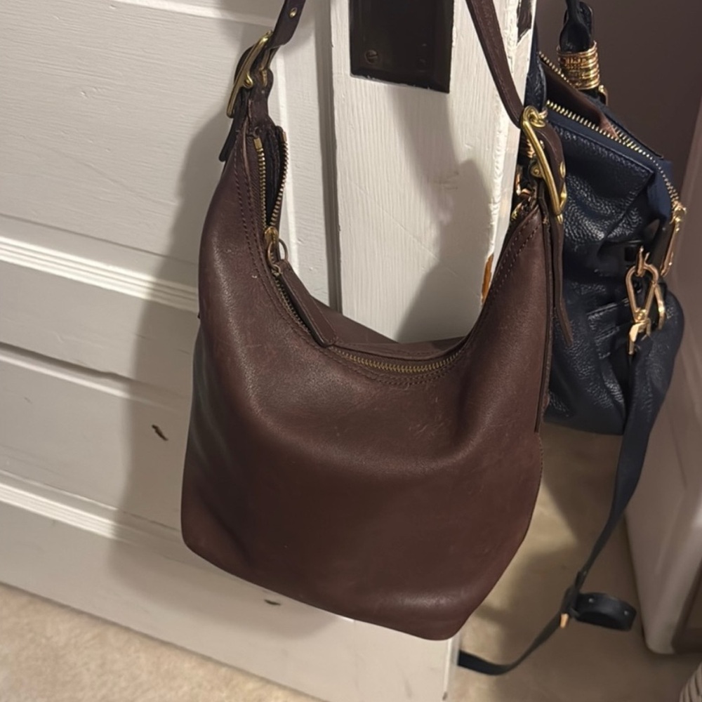 Do not buy/ seller accidentally sent this to me.